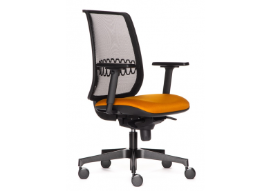 Офисное кресло Таргет D80 черный пластик